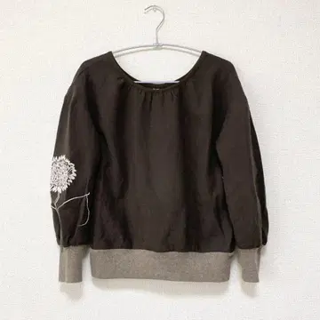 미나 페르호넨 forest baby 자수 울 상의 올리브 카키