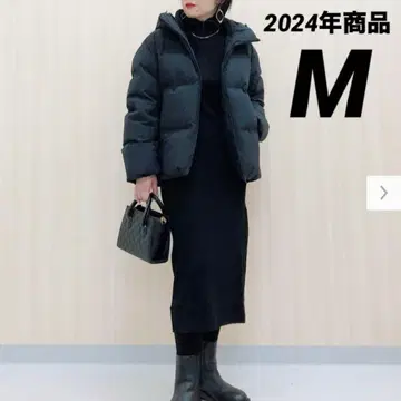 2024년 UNIQLO 유니클로 심리스 다운 후드티 M 한 번 착용 블랙