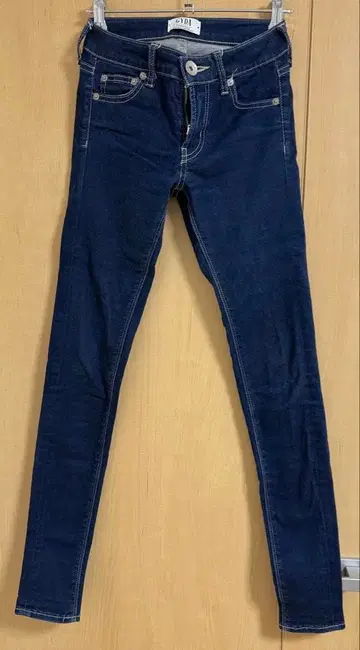 GYDA 다크 블루 스키니진