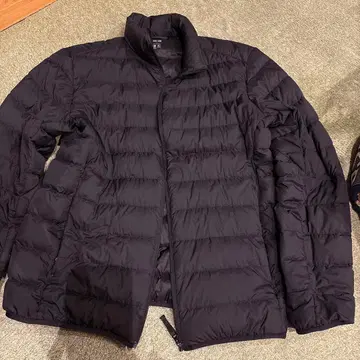 유니클로 울트라 라이트 다운 S 블랙