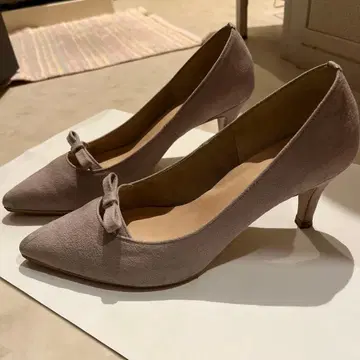 [ 새상품 ] Launalea 더스티 핑크 펌프스 리본