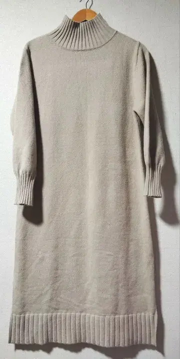 새상품급 FRAY I.D 니트 원피스