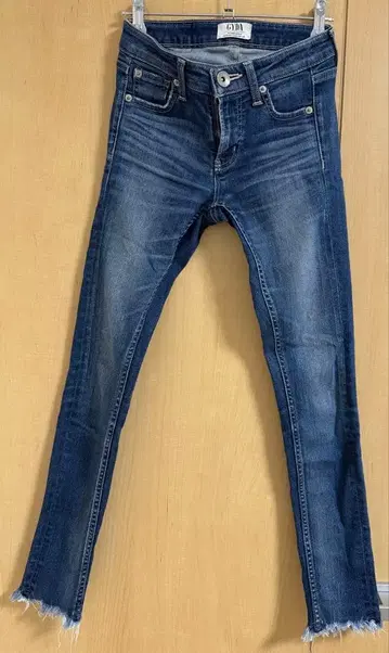 GYDA 다크 블루 스키니 청바지 XS