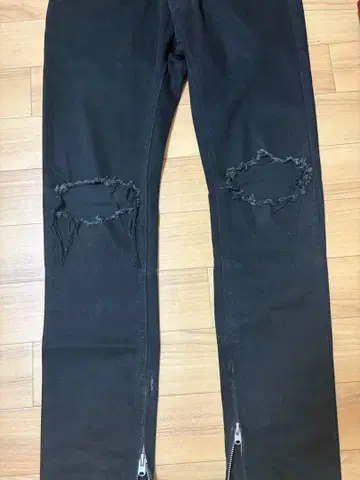 mnml 블랙 스키니 팬츠 데미지 가공