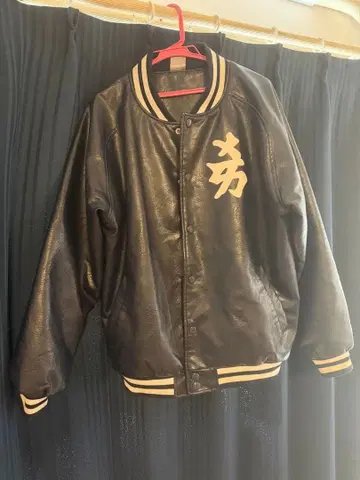 BABYLON CLUB 가죽 바시티 자켓