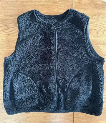 유니클로 라이트 보아 플리스 베스트 XL