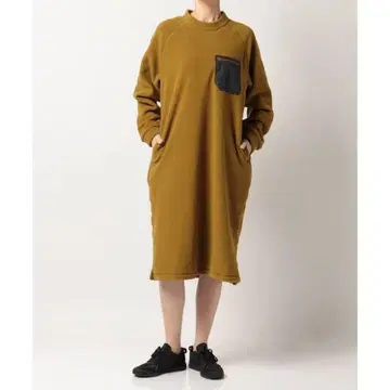 머스타드 긴팔 플리스 원피스