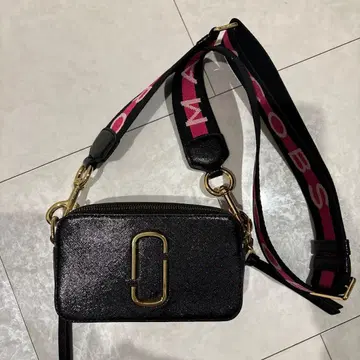 마크 제이콥스 블랙 숄더백