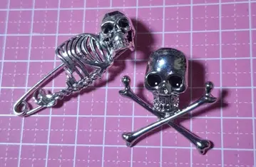 핑 배지 스컬 해골 모티브 2개 세트 미사용품