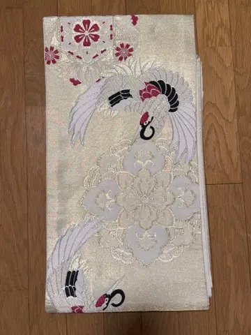 오비 학과 꽃 자수 골드 컬러