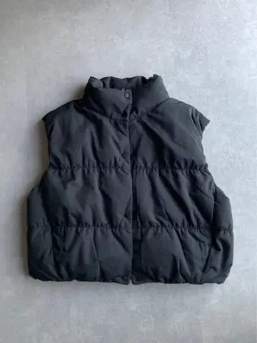 유니클로 C 숏 다운 베스트 XL 블랙 유니클로