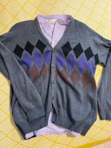 새상품급 다이아몬드 패턴 가디건 그레이