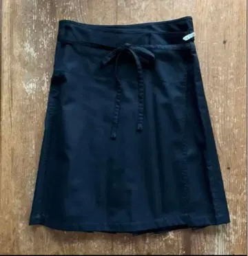 MHL 마가렛호웰 울 랩 스커트 플리츠 스커트