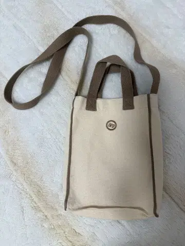 [새상품급] depound 캠퍼스 소재 미니 숄더백