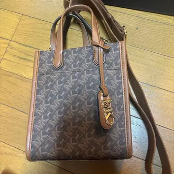 Michael Kors 숄더백 브라운