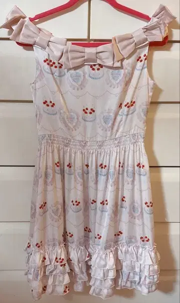 로즈마리 소와르 원피스