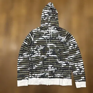 SOPHNET. 카모 지퍼 후디