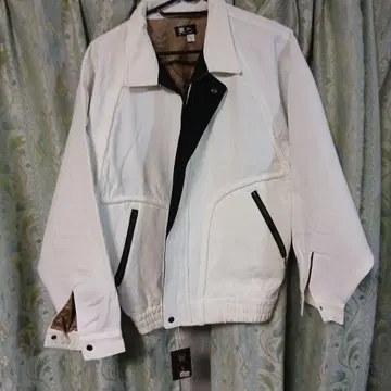 REI-LAND 화이트 자켓 M