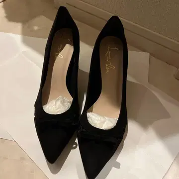 Launalea 도트 튤 리본 포함 블랙 하이힐