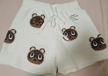 모여봐요 동물의 숲 너굴 젤라피케 숏팬츠