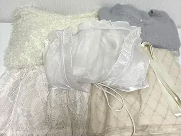 깔끔한 계통 여성용 의류 5점 묶음 판매