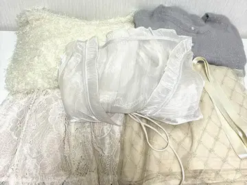 여성용 의류 5점 성인 페미닌