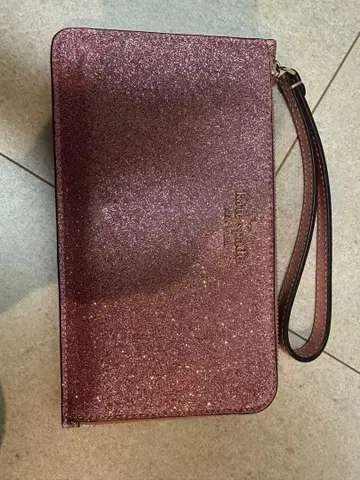 케이트 스페이드 핑크 글리터 클러치 파우치