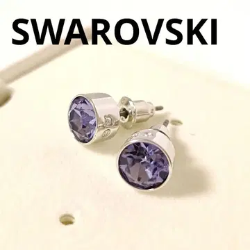 새상품급 박스 포함 스와로브스키 작은 귀걸이 스터드 심플 실버 보라색