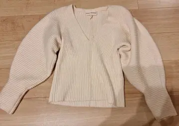 컨디션 최상 마라호프만 MARAHOFFMAN 긴팔 상의 수입