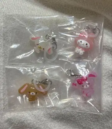 산리오 캐릭터즈 윳토 메지루시 액세서리