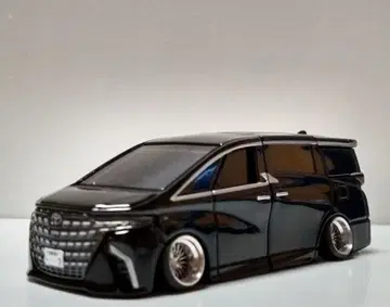 토미카 프리미엄 40 알파 로우 다운 딥림 알루미늄 휠 개조