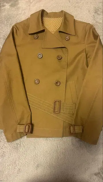 DGRACE 트렌치코트