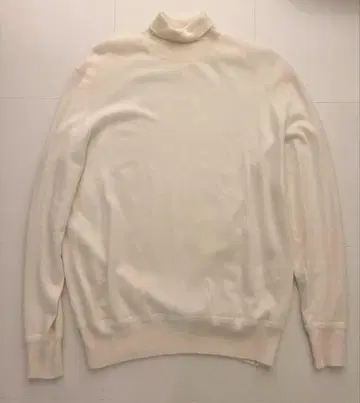 UNITED TOKYO 캐시미어 91% 혼방 터틀 니트