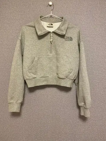 THE NORTH FACE 그레이 크롭 트레이닝복 WM/90