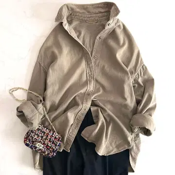 두지엠 클라세 badass 셔츠 긴팔 카키 일본제 오버 사이즈