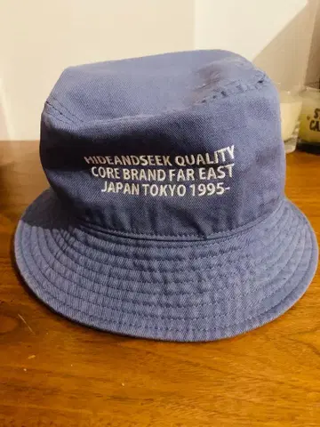 하이앤드 시크 HIDEANDSEEK 버킷햇