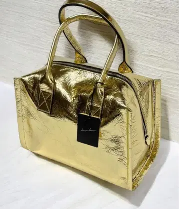 kawa-kawa 메탈릭 토트백 골드