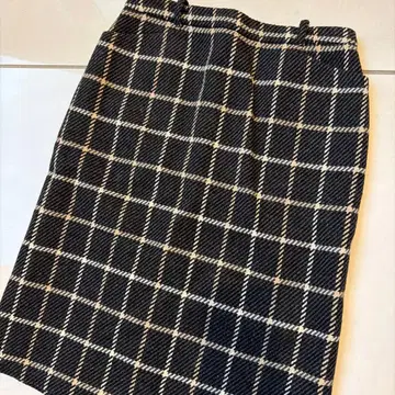 [ 새상품급 ] 23구 체크 무늬 타이트 스커트 38