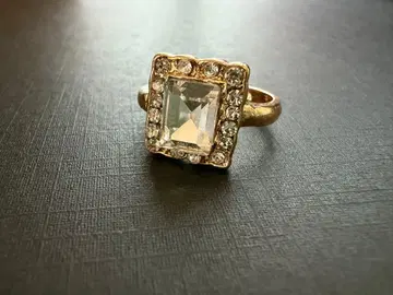 아쉬페프랑스 골드 컬러 스퀘어 크리스탈 반지 약 14호