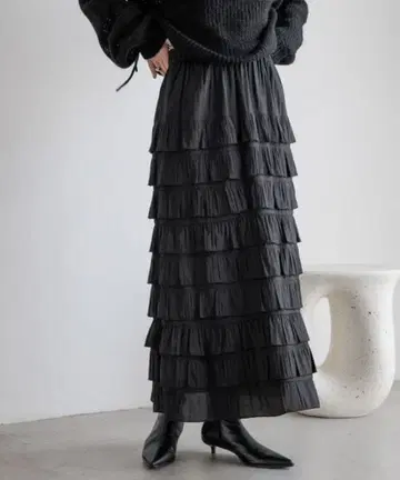 [새상품] LOWRYS FARM 프릴 스커트 블랙