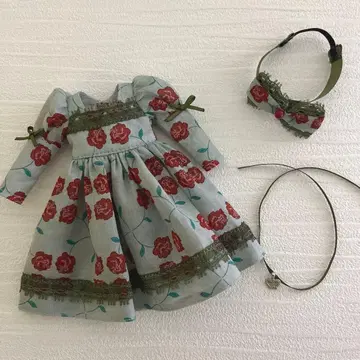 초대 리카짱용 드레스*장미 패턴 레트로 원피스/헤어 액세서리 목걸이 포함