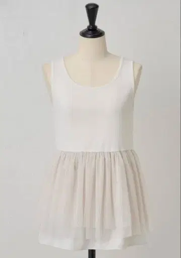 비어즐리 츄츄탱크 화이트