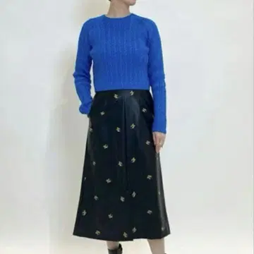 새상품급 맥피 하이브리드 코튼 니트 풀오버 블루