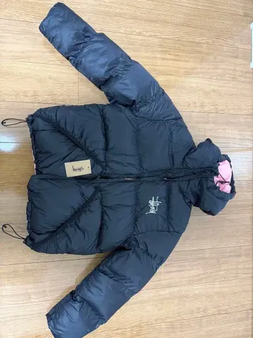 다운 자켓 후드 부착 블랙/핑크