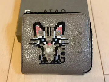 ATAO 이리오모테야마네코 컴팩트 지갑