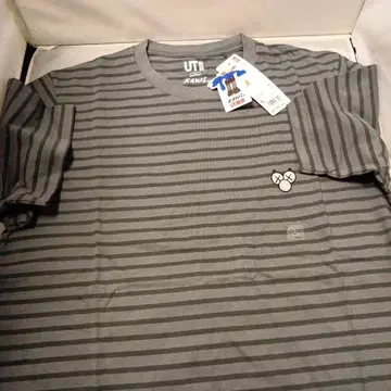 KAWS 카우스 스트라이프 T셔츠 L