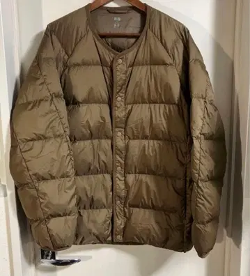 새상품급! 유니클로 리사이클 다운 자켓 브라운 카키 XL 사이즈