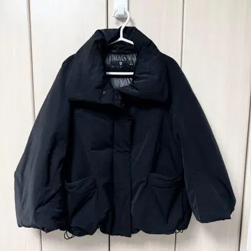 [새상품급] 유니클로 +J 하이브리드 다운 자켓 블랙 L 2024년제