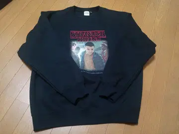 새상품급 GU 스트레인저 싱스 XL 헤비 웨이트 맨투맨