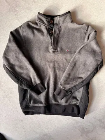 타미힐피거 하프 지퍼 스웨터 그레이